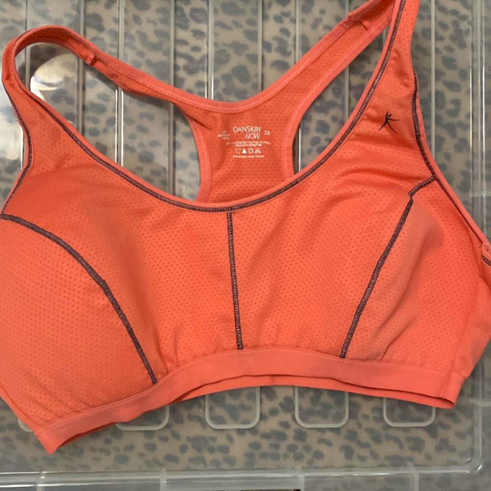 Danskin now sports bra with posture back 2 X NEVER worn